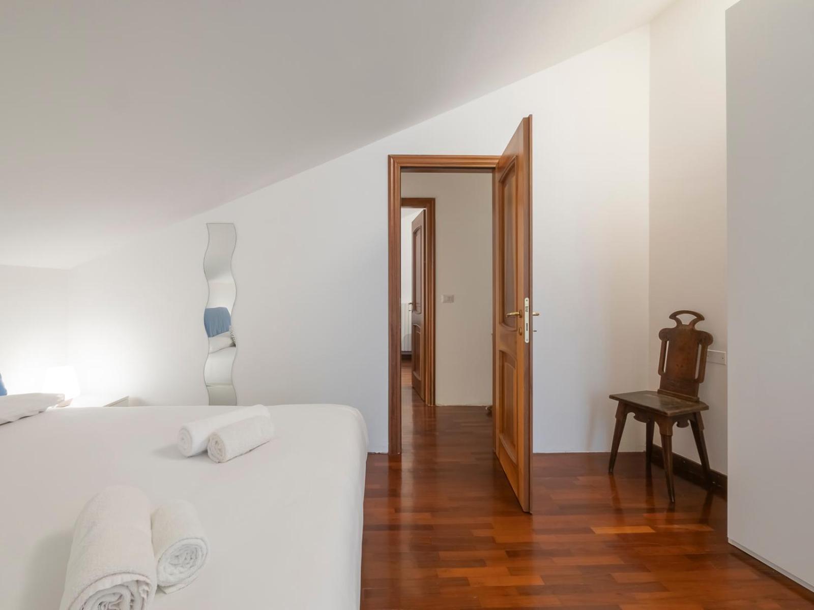 B&B La Ringhiera - Meda 43 Milano Esterno foto